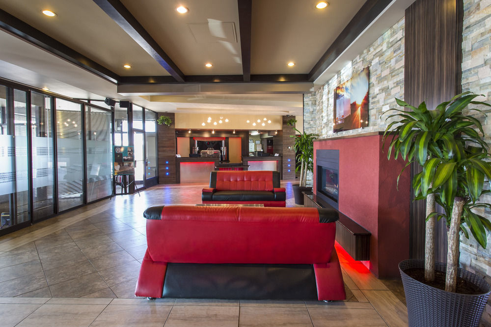 Ramada By Wyndham Edmonton Yellowhead Nw Extérieur photo